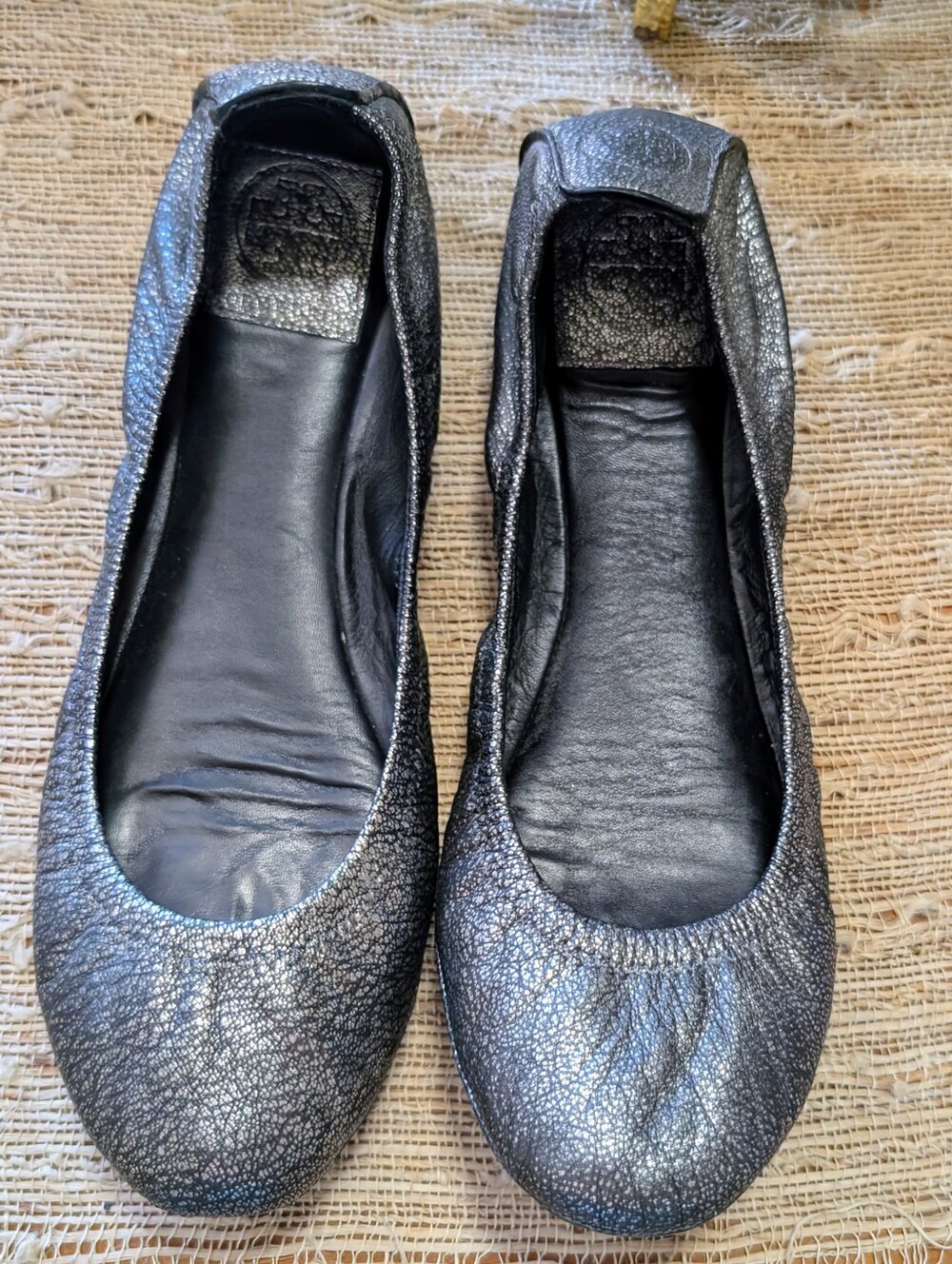 Tory Burch Eddie Metallic Gray Ballet Flats size 9